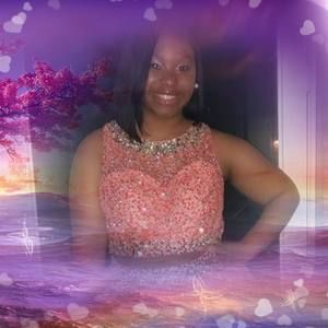 Meet your Posher, Lawrence